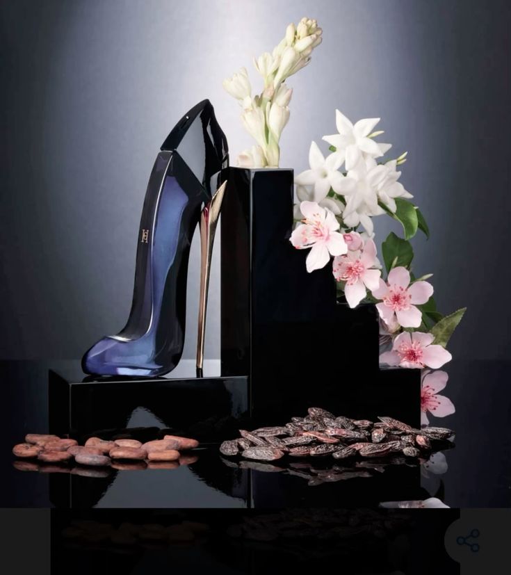 مجموعة من 4 عطور نسائية